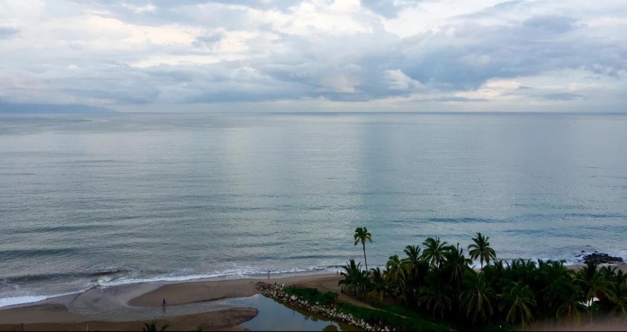 Apartamentos Grand Venetian Puerto Vallarta Ngoại thất bức ảnh