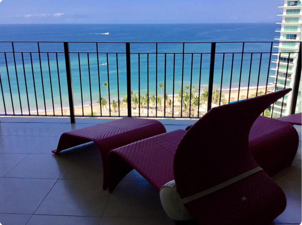 Apartamentos Grand Venetian Puerto Vallarta Ngoại thất bức ảnh