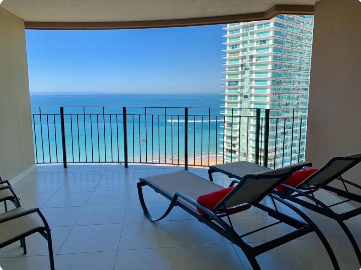 Apartamentos Grand Venetian Puerto Vallarta Ngoại thất bức ảnh