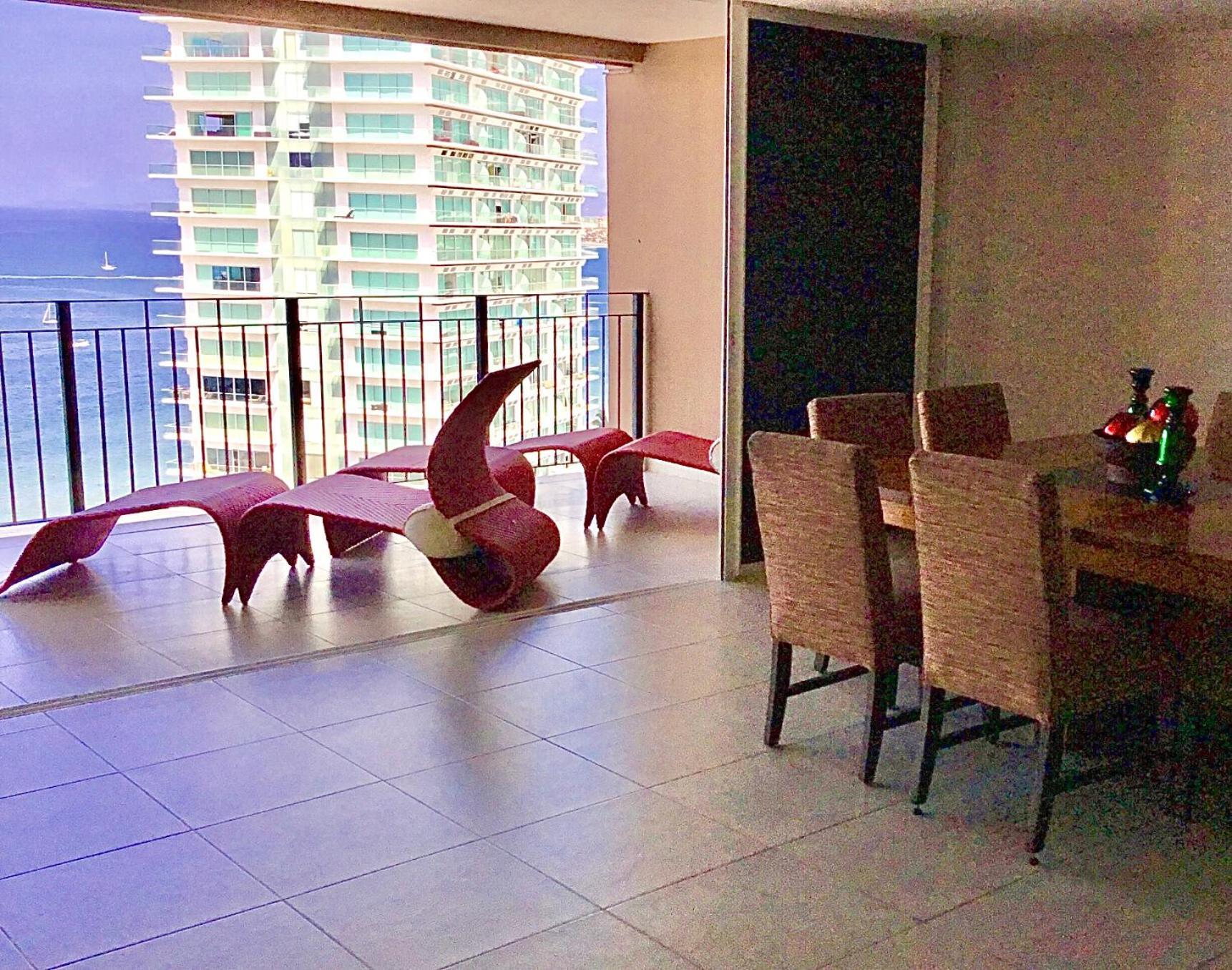 Apartamentos Grand Venetian Puerto Vallarta Phòng bức ảnh